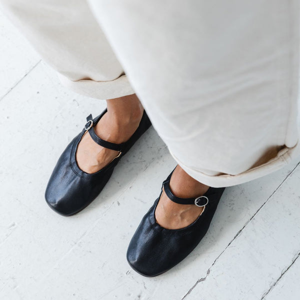 either or black leather mary jane scrunch ballet flat comfortable padded insole modern minimal