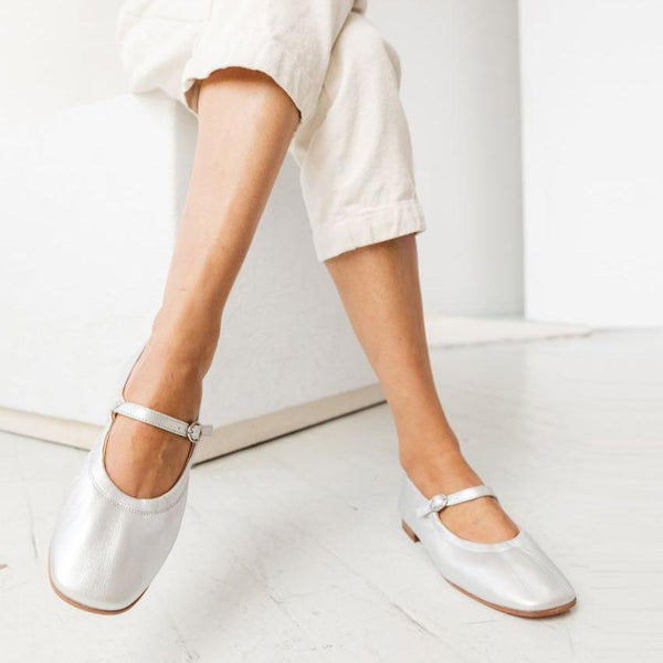mary jane buckle strap soft square toe leather comfortable ballet flat top view toe detail