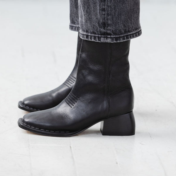 west boot taupe tumbled black leather block heel western square toe mid boot polished black