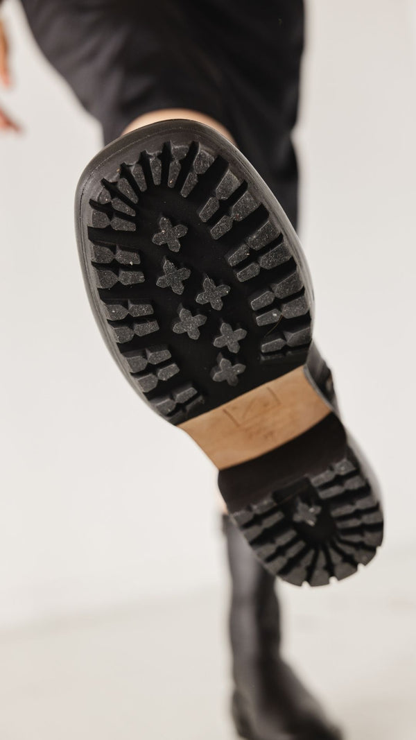camp boot mid calf chunky lug sole modern combat black tumbled leather lug outsole