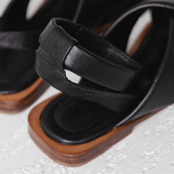 cloud sandal padded strap leather minimalist crossband sport sandal black artisan velcro ankle strap