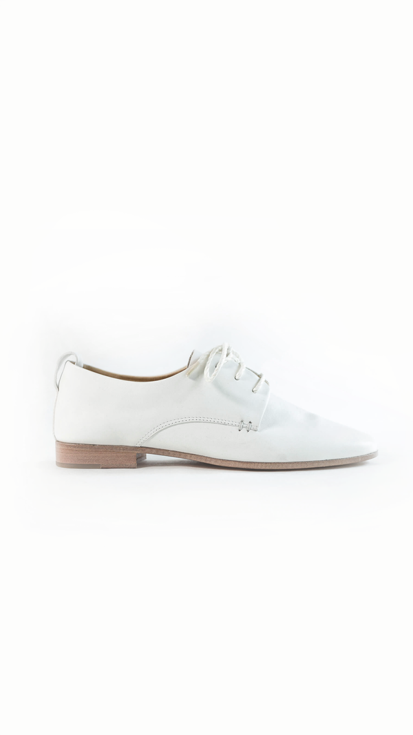 white leather oxford lace up derby glove flat ballerina