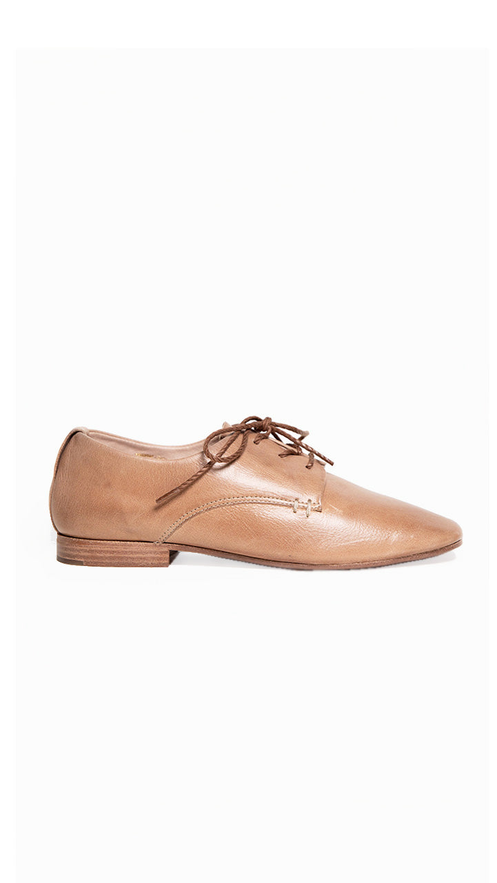 Either/Or: The Oxford [Cognac] 6 US / 36 EU