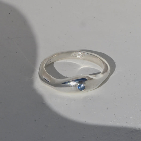 Ripple Ring [Blue Sapphire]