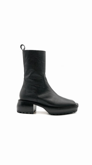 camp boot mid calf chunky lug sole modern combat black tumbled leather