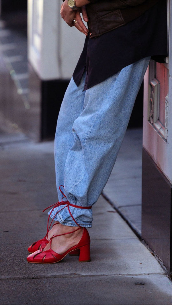 demi lace up red leather heel bow tie cage on the foot sandal with jeans