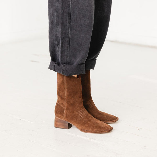 The West Boot [Chocolate]