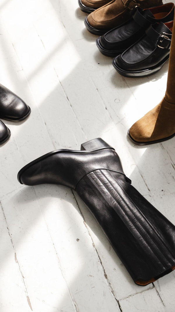 The Calf Boot [Black]