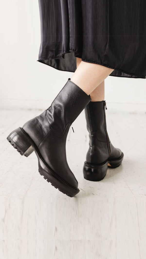 camp boot mid calf chunky lug sole modern combat black tumbled leather sleek