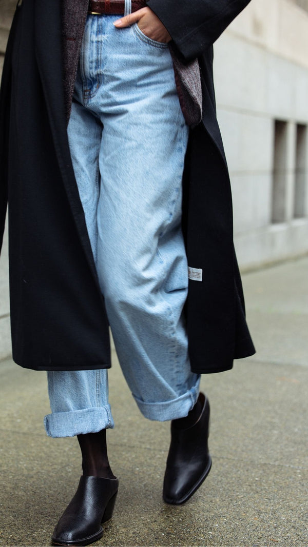 The Canyon Clog [Black]