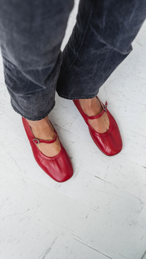 The Mary Jane [Red]