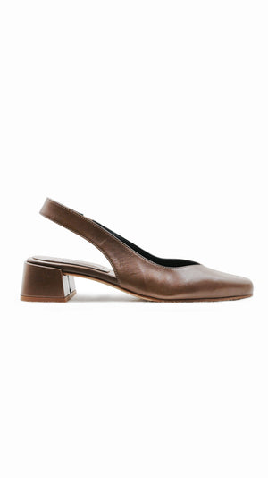 minimalist slingback block heeled pump in cacao leather side view