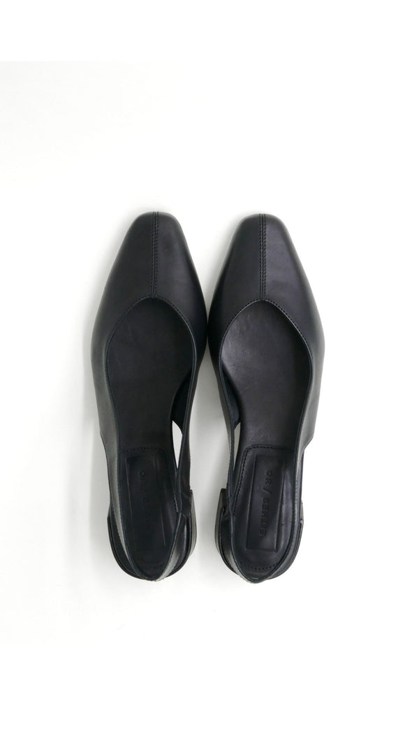 minimalist slingback block heeled pump in black italian leather top down view