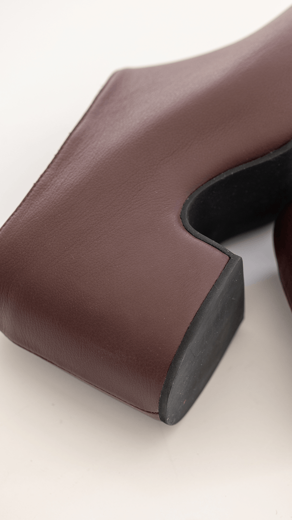 The Terrace Clog [Plum]
