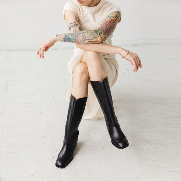 The Calf Boot [Black]