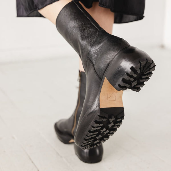 The Camp Boot [Black] *PRE-ORDER*