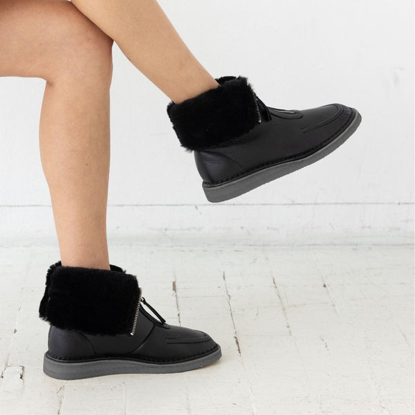 The Aurora Boot [Black]