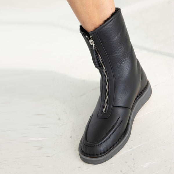 The Aurora Boot [Black]
