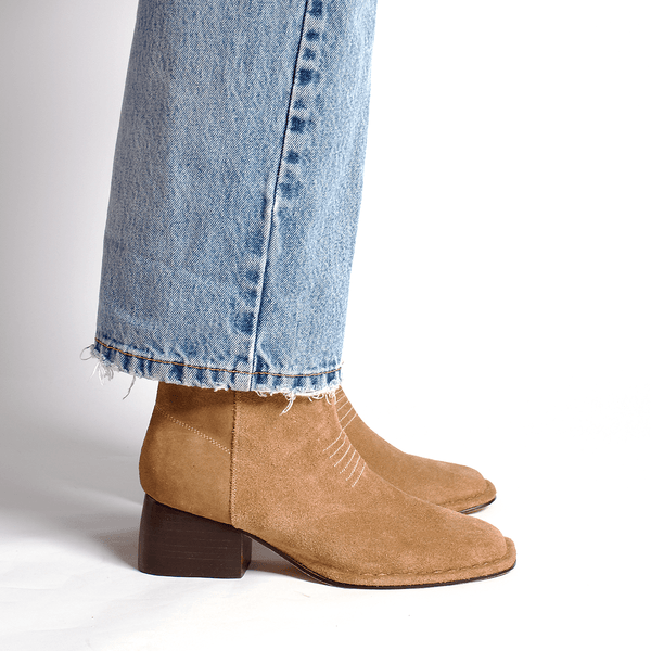 The West Boot [Tobacco]