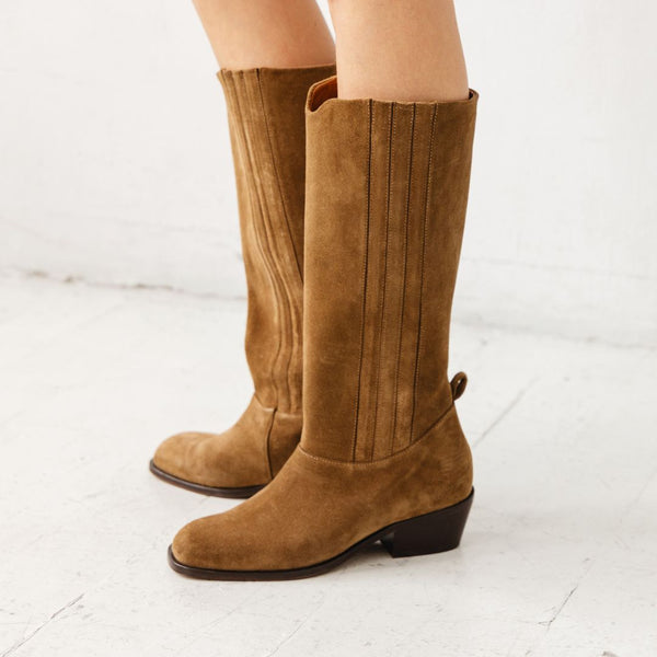 The Calf Boot [Suede]