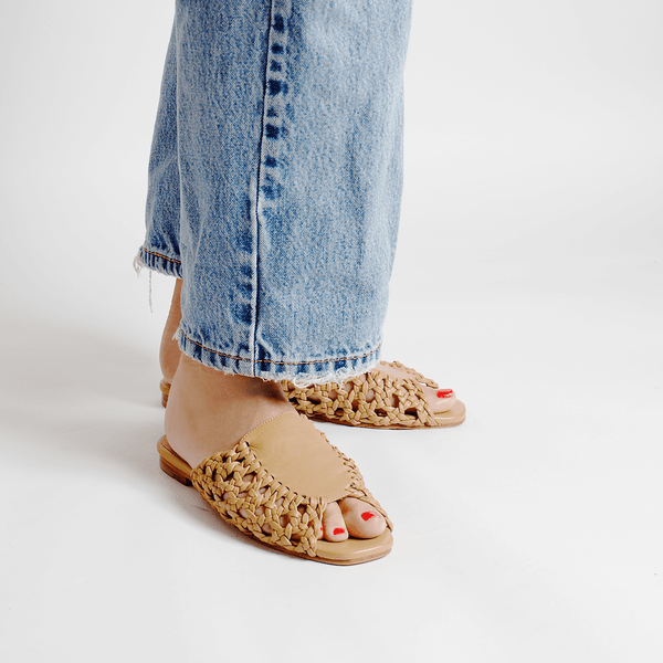 The Rattan Sandal [Miel]