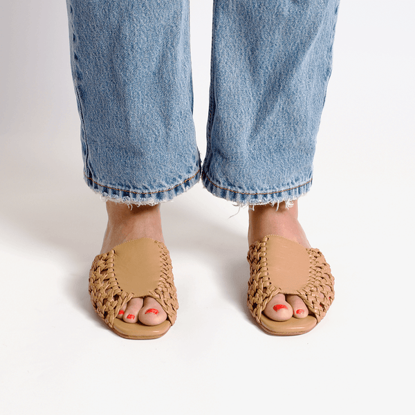The Rattan Sandal [Miel]