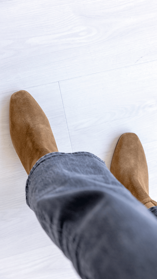 The Kit Boot [Tobacco Suede]