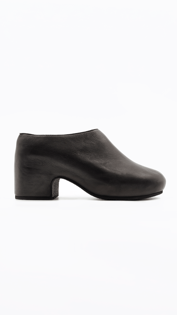 The Terrace Clog [Black]