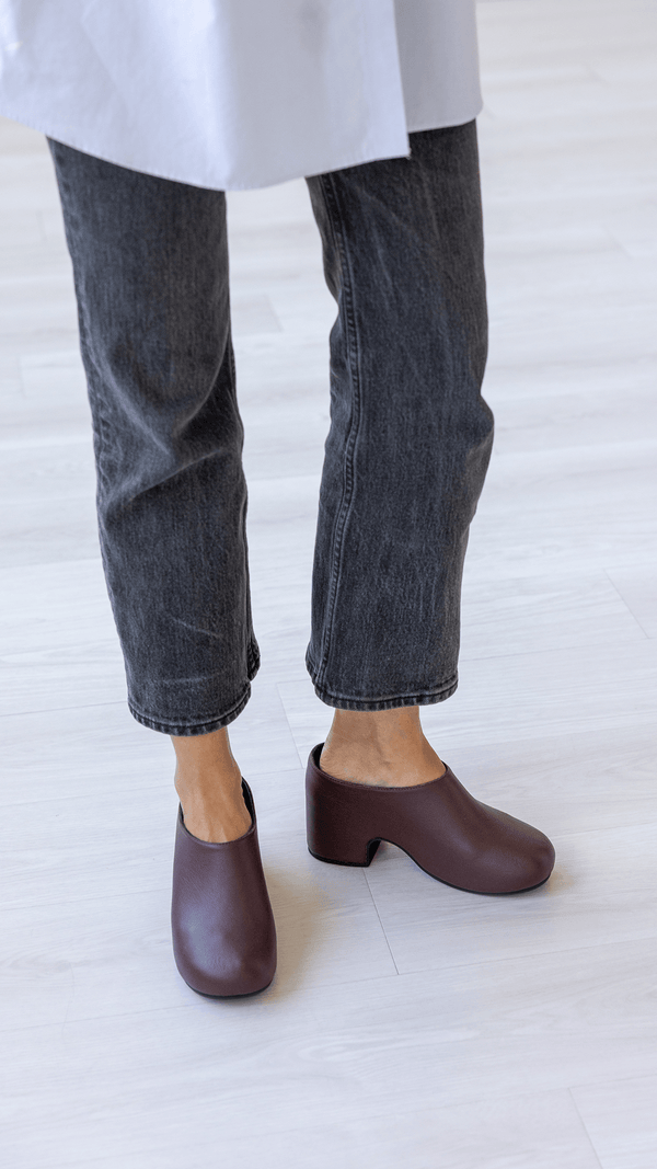 The Terrace Clog [Plum]