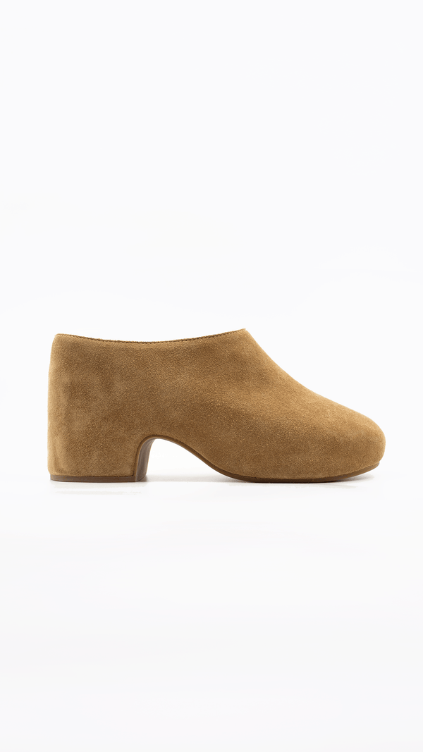 The Terrace Clog [Tobacco Suede]