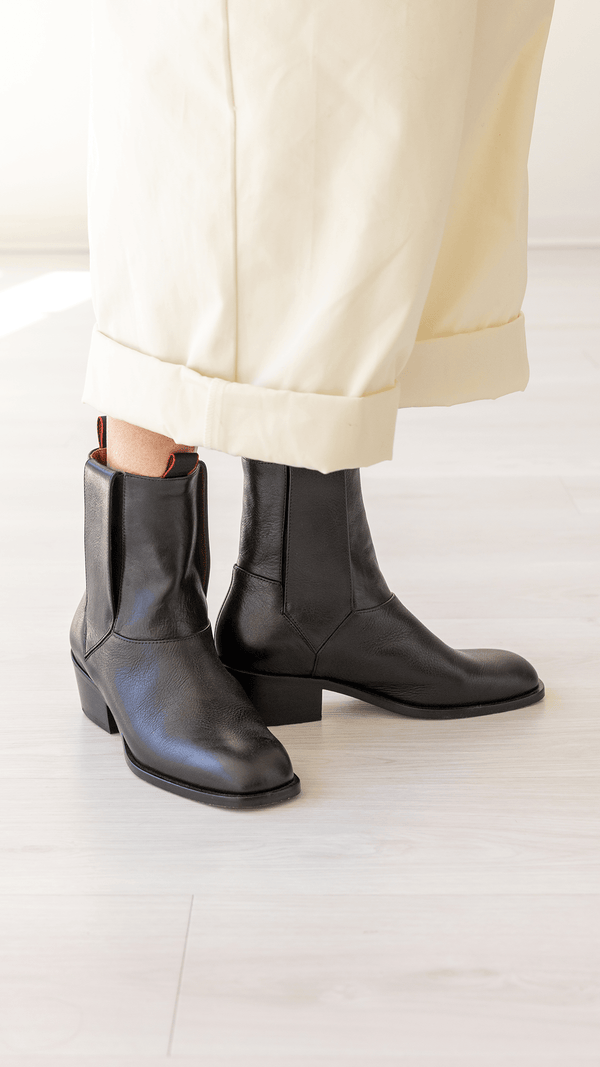 The Chelsea Boot [Black]