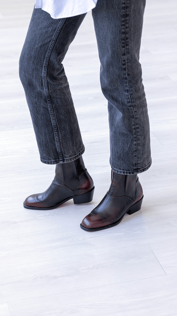 The Chelsea Boot [Oxblood]