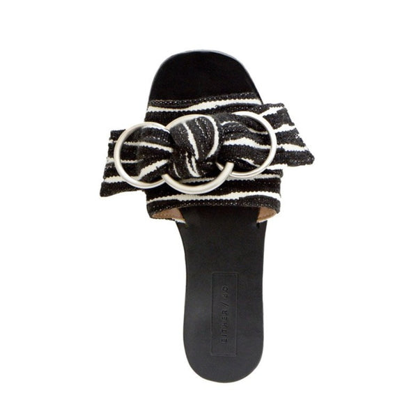 Either Or Handmade Leather Sandals Women’s Knot Black/White Ethically Made in Mexico