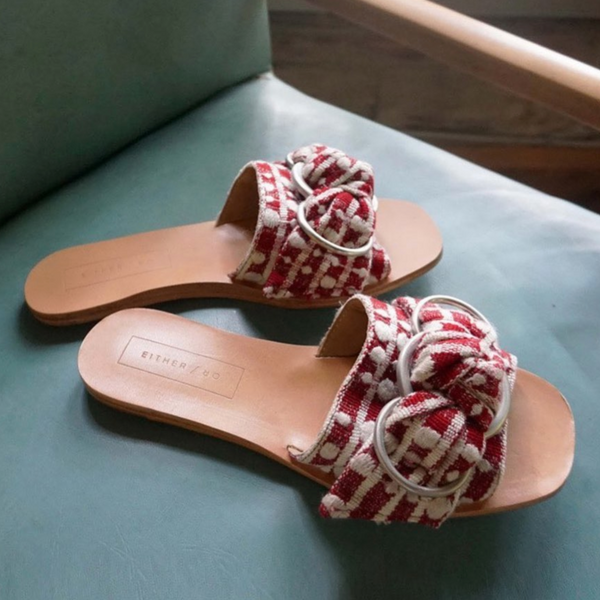 The Knot [Rojo] *FINAL SALE*